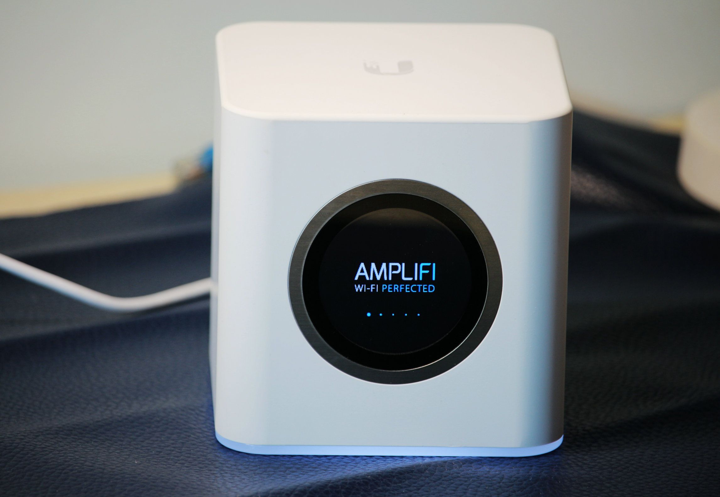 高端wifi路由器评测,amplifi无线路由器是哪里的牌子
