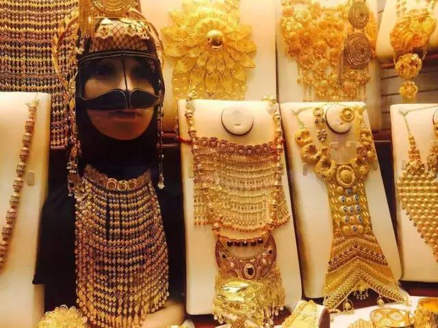 卓越与奢华的代名词—迪拜