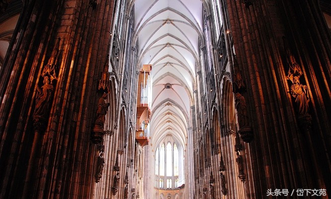 德国科隆大教堂和西班牙教堂,震撼人心的科隆大教堂