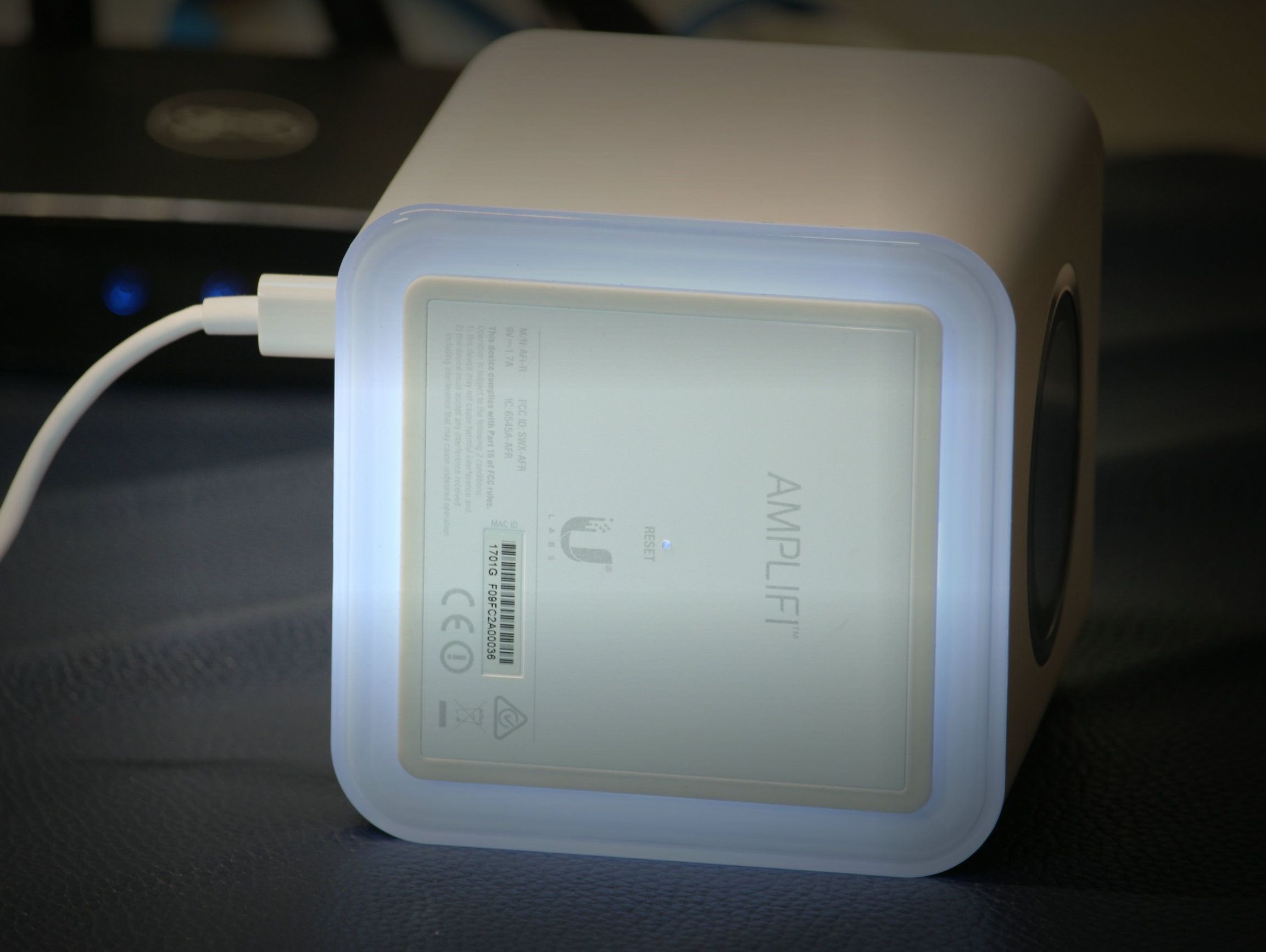 高端wifi路由器评测,amplifi无线路由器是哪里的牌子