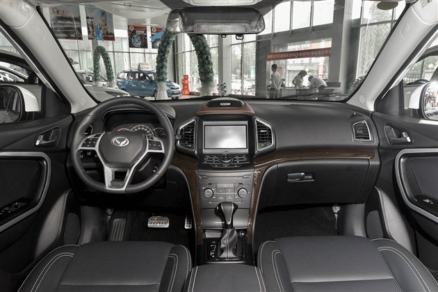 带有行车记录仪的车子推荐,有行车记录仪的几款车