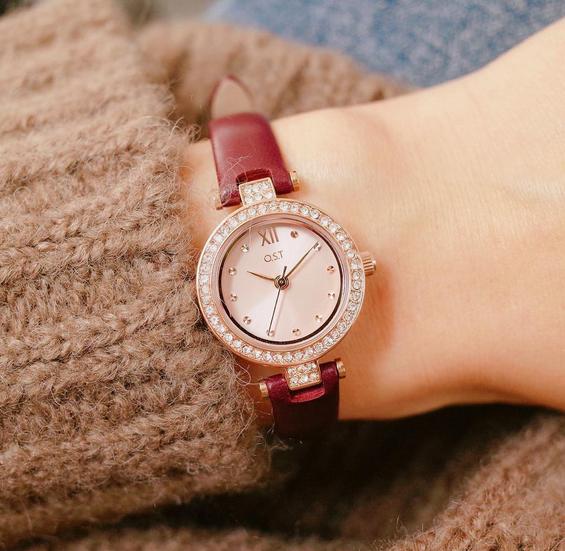 高级时尚手腕带,手腕上的时尚单品女