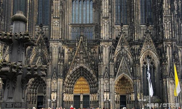 德国科隆大教堂和西班牙教堂,震撼人心的科隆大教堂