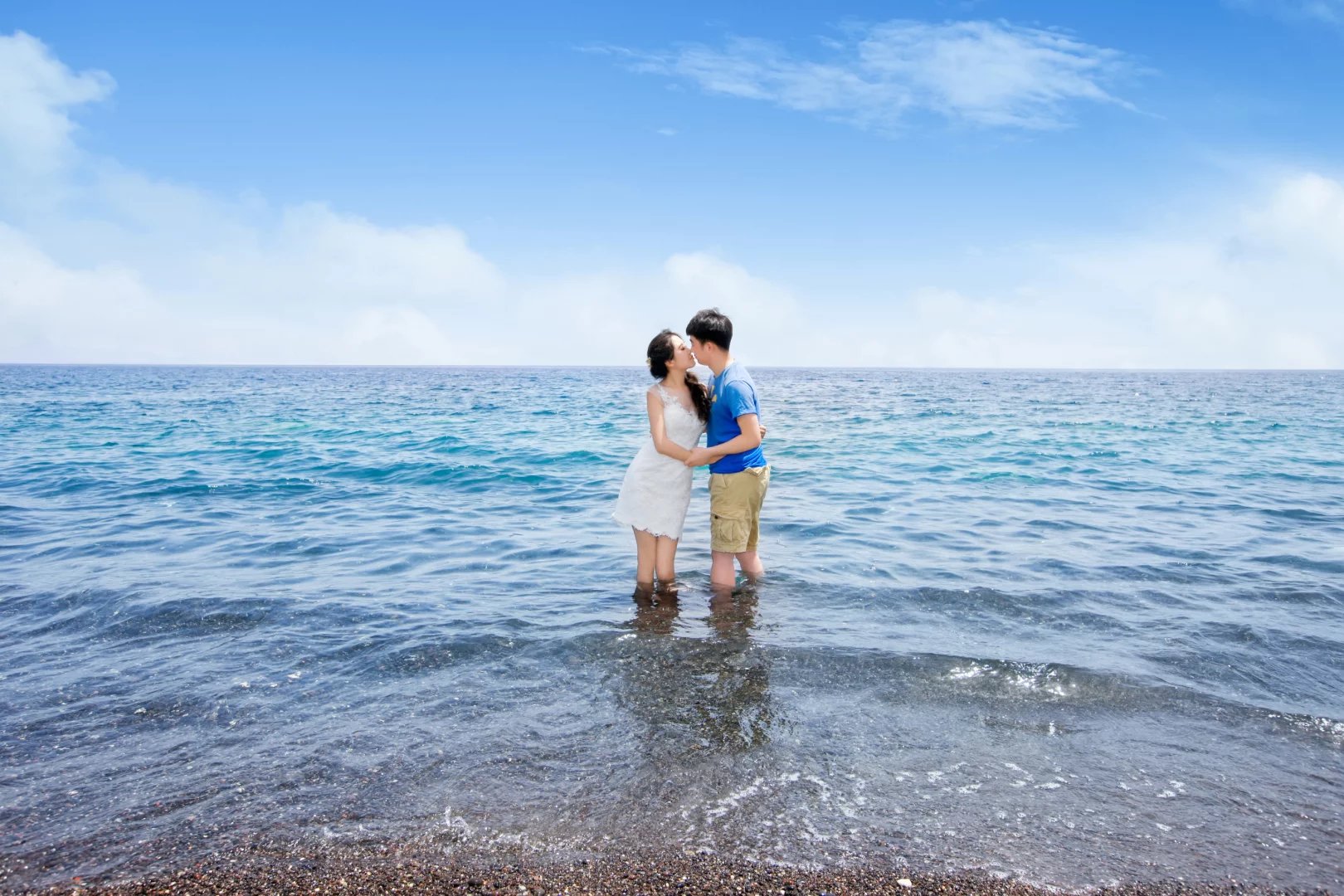 如何在欧洲办理一场西式婚礼,旅行婚礼与传统婚礼选择