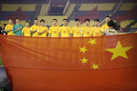 董路国足5分钟集锦,董路从哪里直播国足比赛