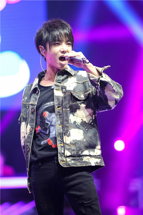 我想和你唱华晨宇和粉丝合唱,华晨宇学霸