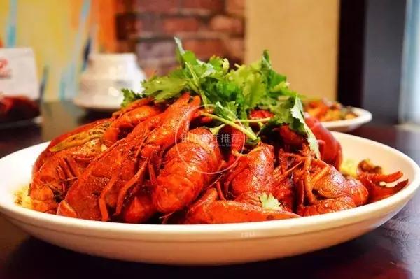 银川舌尖诱惑龙虾馆,银川吃龙虾推荐