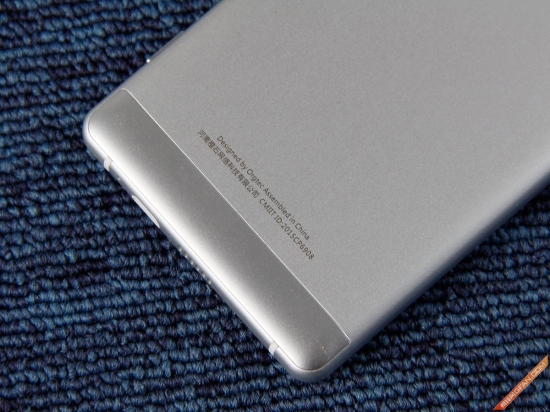 百元也能玩金属机小哇手机青春版评测