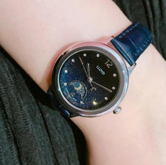 高级时尚手腕带,手腕上的时尚单品女