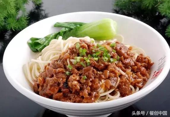 新手如何开始创业开面馆,如何开一家赚钱的特点面馆