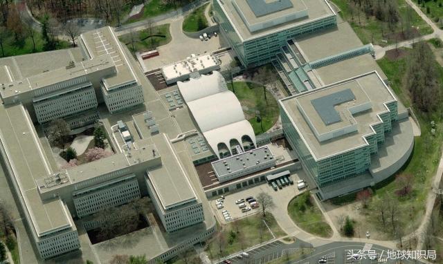 特朗普对古巴态度大转变，古巴还记着这仇不想理他呢！地球知识局