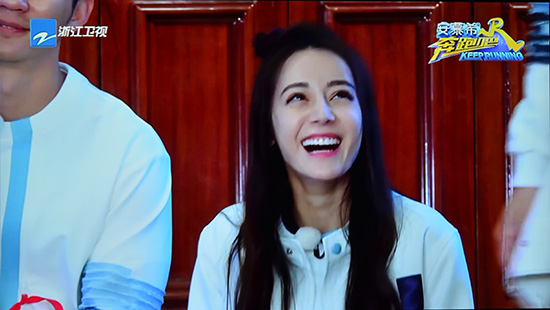 富士康夏普60寸哪款好,富士康axi设备