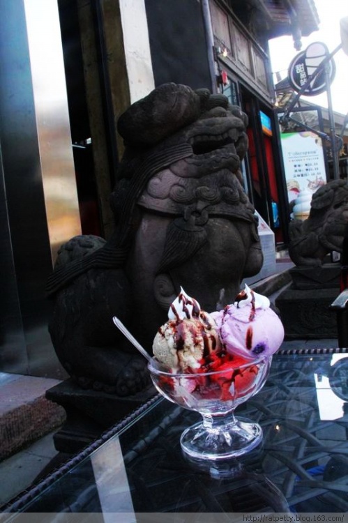 成都宽窄巷子的感悟,走进宽窄巷子感受成都的古韵风情