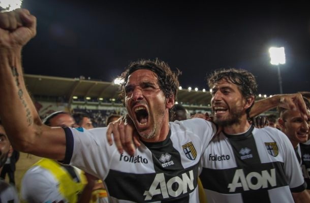 浴火重生只为寻你图片,浴火重生永不言弃