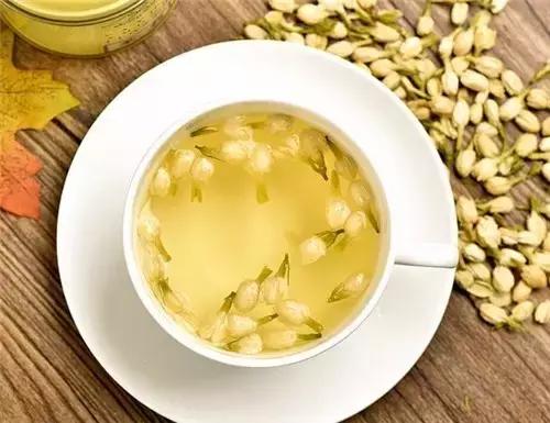 能驱虫的花,什么花养在家里可以净化空气