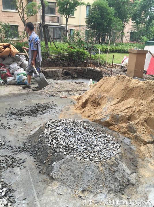 简单实用小庭院鱼池,庭院鱼池改造设计图片