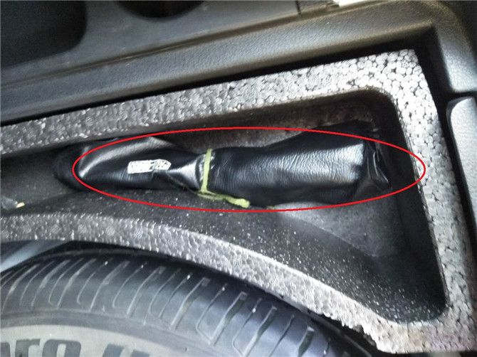 二手车交了定金发现是事故车,事故车定金不退12315可以投诉吗