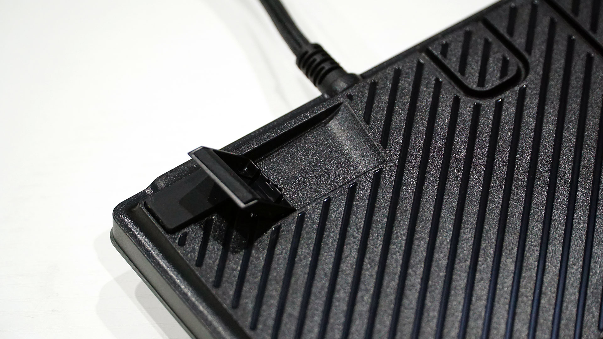 罗技超薄键盘,罗技g413和g610键盘对比