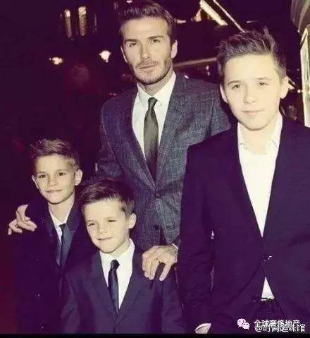 贝克汉姆：后盾情人还不够做最型潮爸女儿奴~｜美行加人20