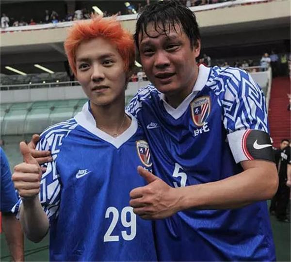 鹿晗去曼联俱乐部五年前,娱乐圈鹿晗粉丝