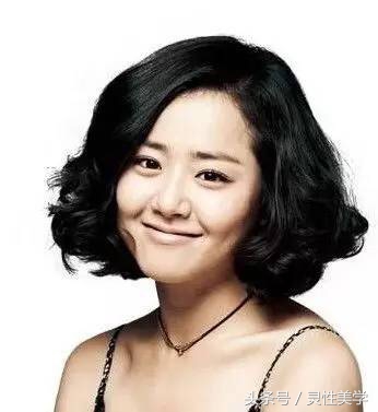 圆形脸发型修剪视频教程,圆形脸适合剪什么发型