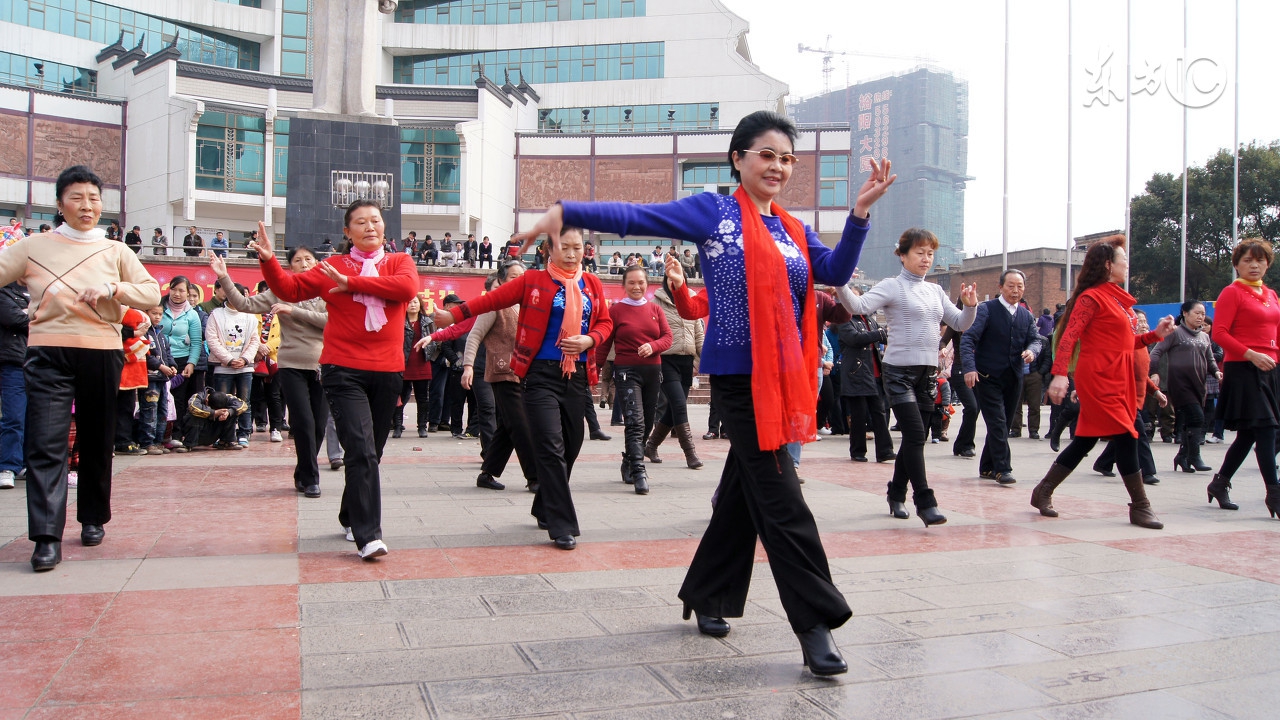 SANGEAN山进U4，被这个霸气的肌肉音响脸折服了，广场舞外放神器