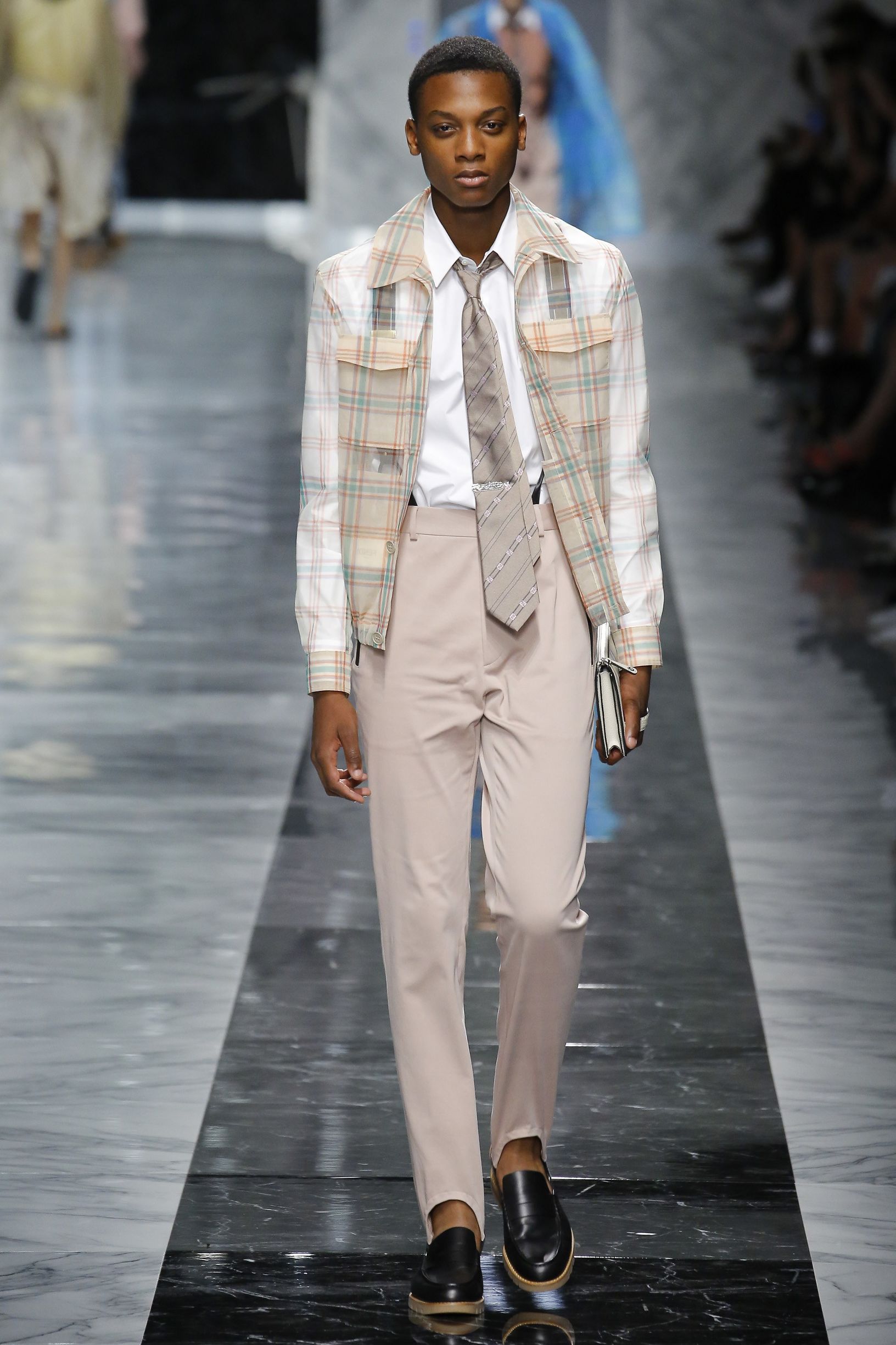 fendi男装2018,fendi2018春夏款男装