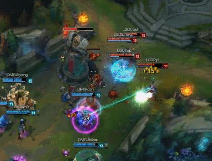 [动图集锦]五杀过后惨被针对JDG不敌苏宁，lwx大嘴融化女警