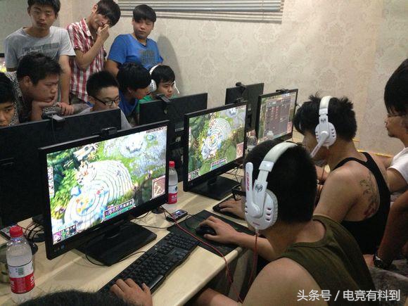 LOL代练接单4年买房买车但是身体却不在雄起