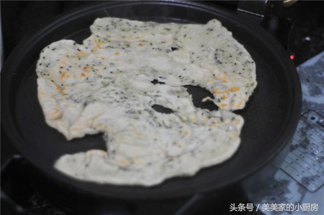 学会6款特点煎饼最快3分钟出锅,家乡特产香喷喷的煎饼