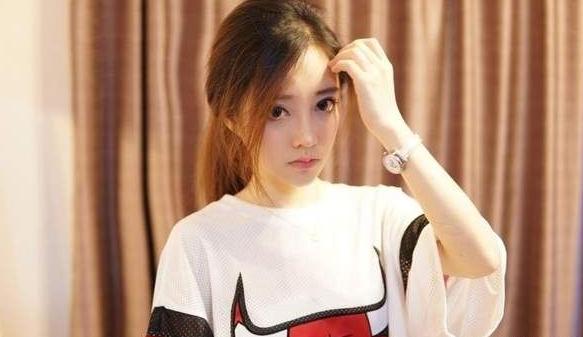 斗鱼新晋一姐阿冷视频,斗鱼主播阿冷完整视频