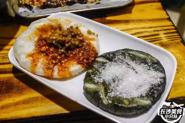 这家远离热门宵夜圣地的湘西烧烤店凭什么吸引食客？