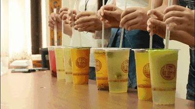 啊！好咸！好爽！喝完一袋盐后小编身残志坚，只为告诉你谁是老盐界的no.1！