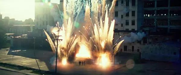 变形金刚2005大电影牺牲人物,变形金刚1986大电影死了多少人