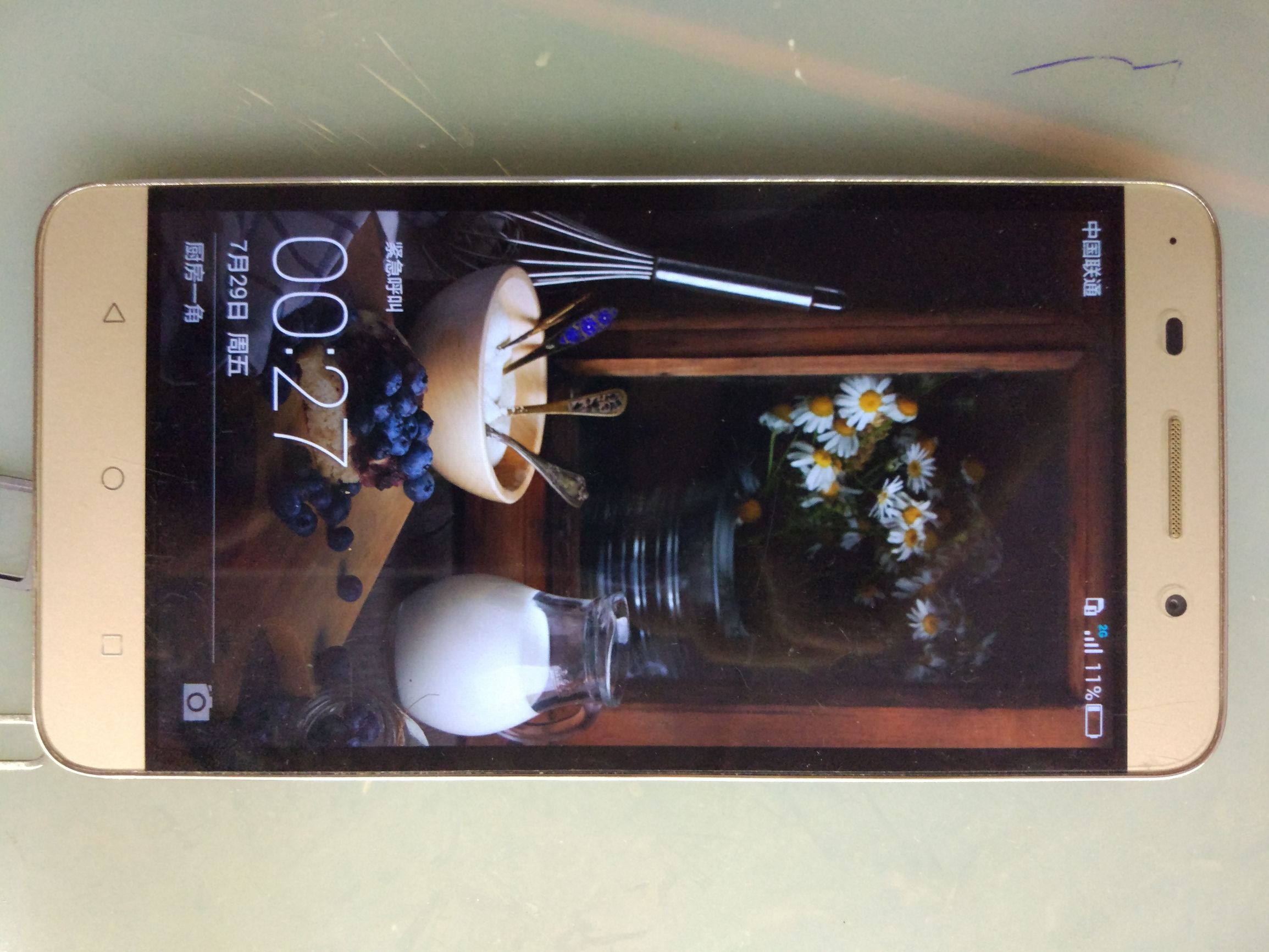 光荣4x开机故障维修,华为手机光荣4x一直开不了机