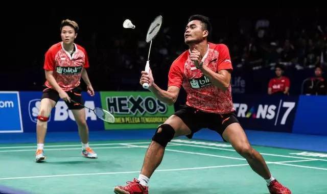 蔡赟左右手双打轮转教学,蔡赟挥拍教学