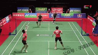 羽毛球单打前场球的打法和技巧,羽毛球单打发后场球的方法