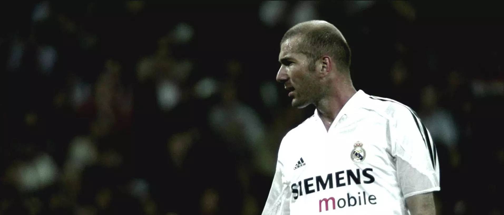 只有这部被中国人打一星的奇葩纪录片，才配得上他五星的球王生涯