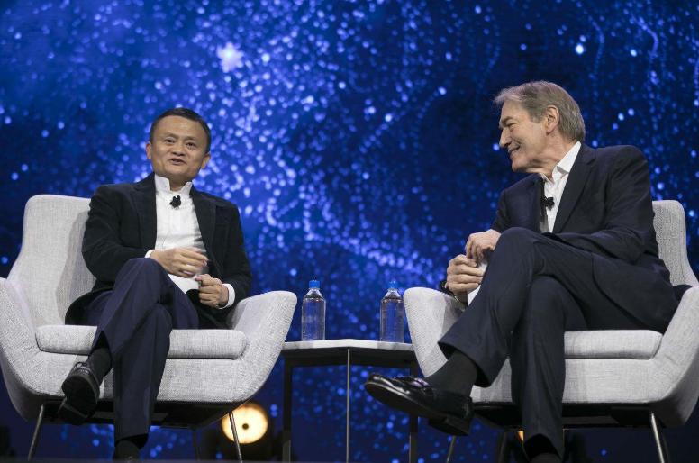 马云什么时候在西湖边当导游,马云年轻的时候做导游