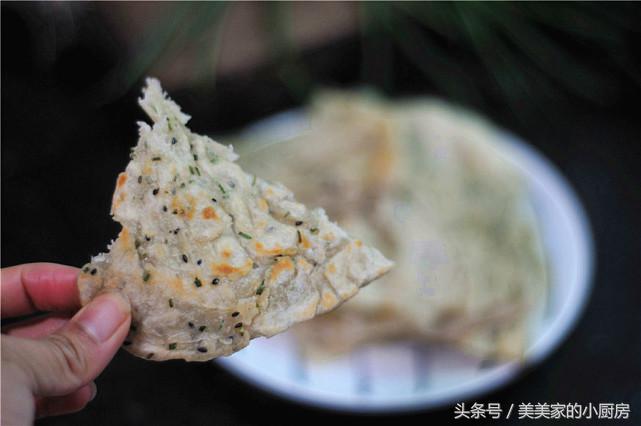 学会6款特点煎饼最快3分钟出锅,家乡特产香喷喷的煎饼