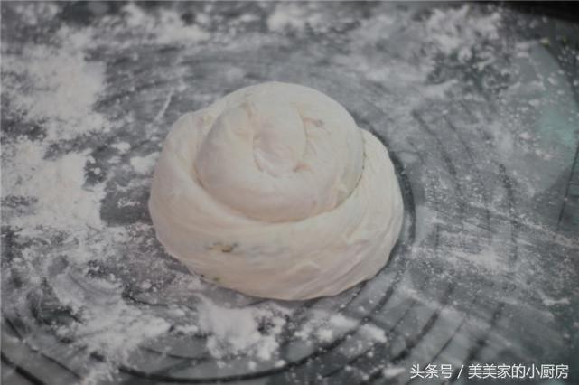 学会6款特点煎饼最快3分钟出锅,家乡特产香喷喷的煎饼