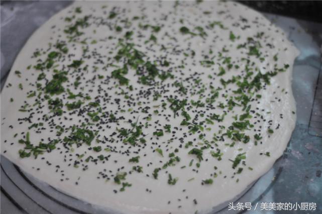 学会6款特点煎饼最快3分钟出锅,家乡特产香喷喷的煎饼