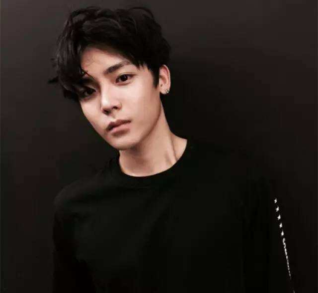 看八卦明星热门视频,看八卦