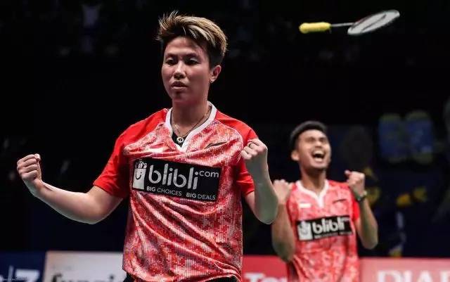 蔡赟左右手双打轮转教学,蔡赟挥拍教学