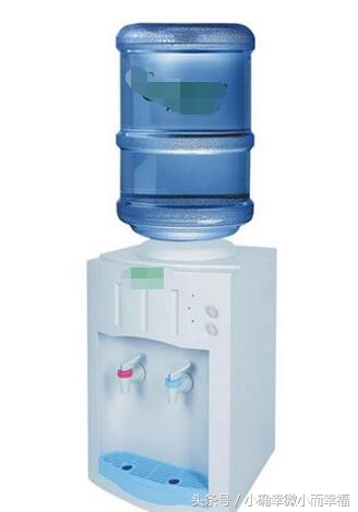 楗按鏈洪噷钘忕潃澶氬皯鍋ュ悍闅愭偅,璀︽儠楗按鏈虹殑鍋ュ悍闅愭偅