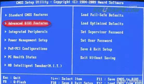 如何用200mb的u盘装系统,u盘给手提电脑装系统步骤
