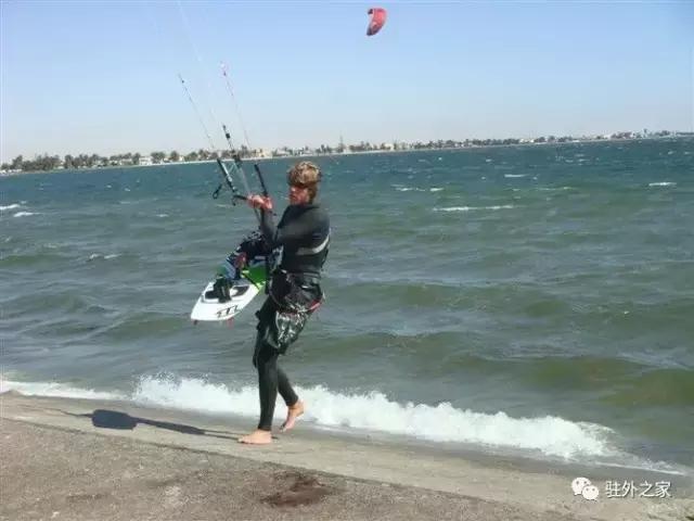 扛过枪、渡过江、下过乡的60岁“中国大妈”如何在花甲之龄闯非洲！｜