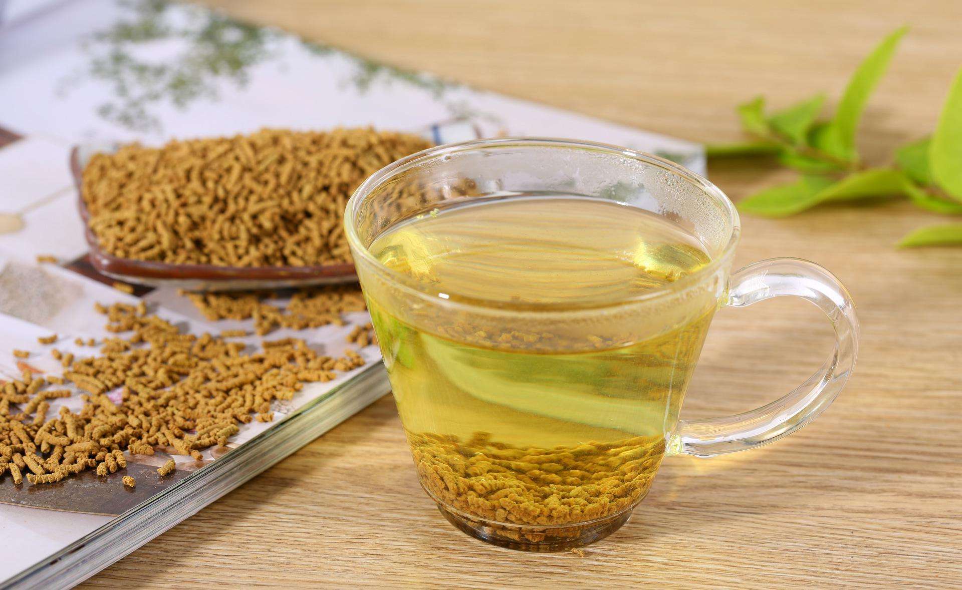 挺胸困难怎么放松,挺胸和收腹怎么同时做到