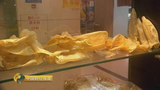 十亩水库养鱼一年收益,一亩鱼塘养鱼的收益