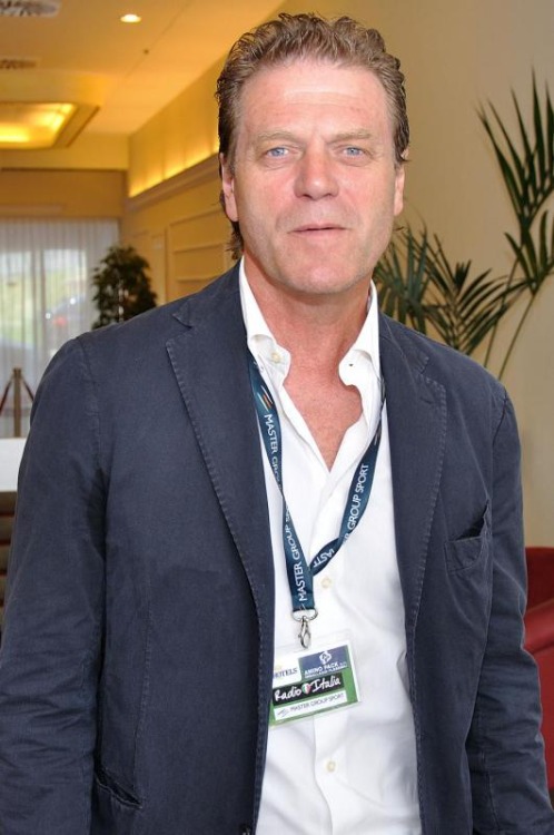 五大门将布冯排名,足坛十大门将排名布冯